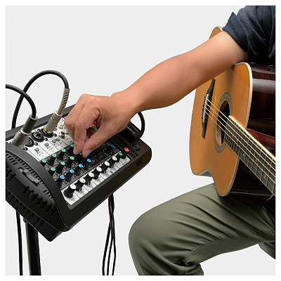 Акустический комплект Yamaha STAGEPAS 400BT